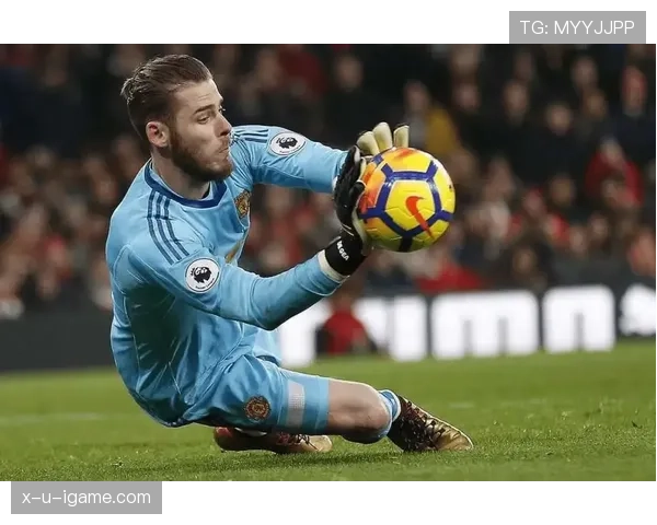 内维斯与罗德里：控场后腰的战术角色对比