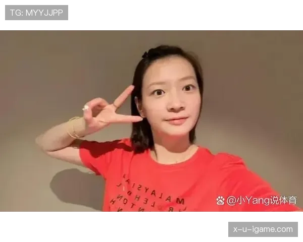 黄雅琼赛场像冷面将军，休息日逛超市的样子也太接地气